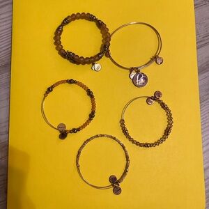 Gold and pink Beaded Bracelet Set